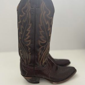 Authentic Justin Boots in chocolate brown.